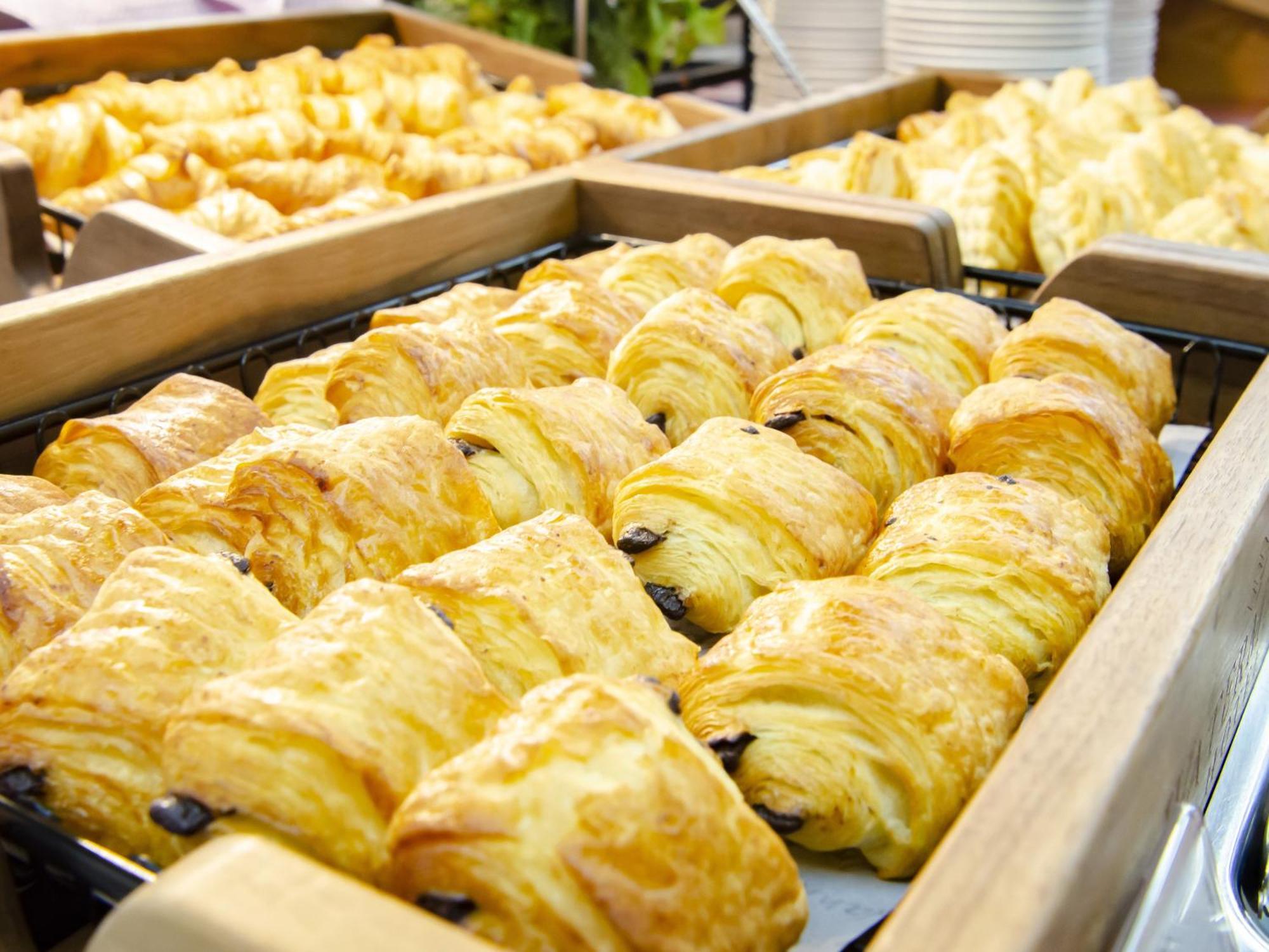 Hotel Den Haag Huis Ten Bosch Sasebo Luaran gambar Croissants