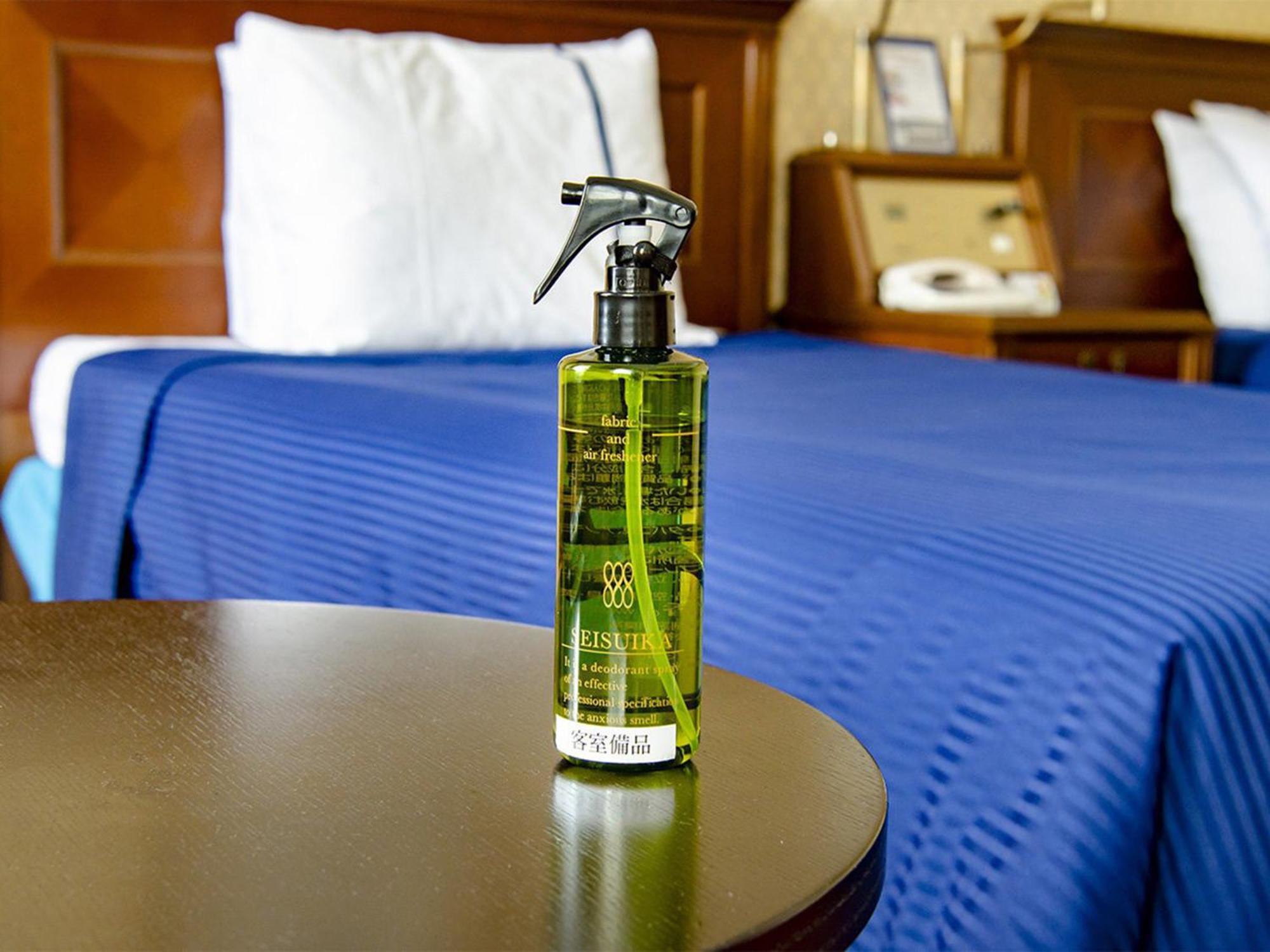 Hotel Den Haag Huis Ten Bosch Sasebo Luaran gambar A bottle of room spray